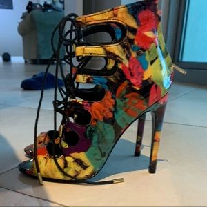 Sexy Steve Madden heels